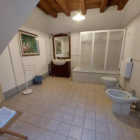 Bordeghina Bed & Breakfast 3*