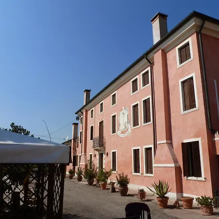 Bordeghina Bed & Breakfast 3*
